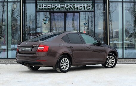 Skoda Octavia, 2018 год, 1 895 000 рублей, 3 фотография