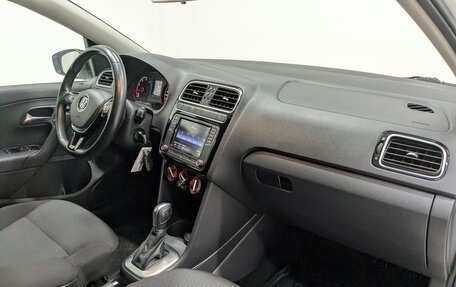 Volkswagen Polo VI (EU Market), 2017 год, 1 150 000 рублей, 17 фотография
