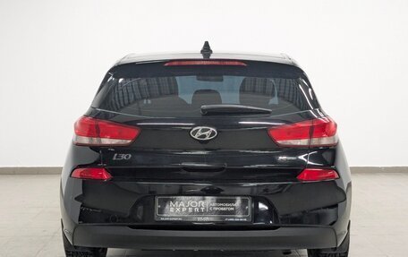 Hyundai i30 III, 2017 год, 1 300 000 рублей, 4 фотография