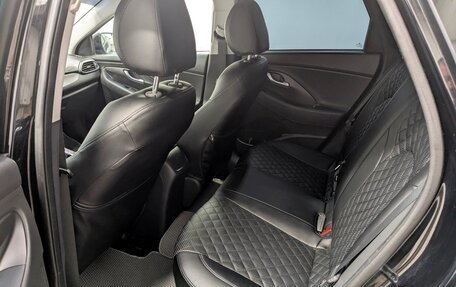 Hyundai i30 III, 2017 год, 1 300 000 рублей, 6 фотография