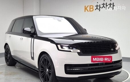 Land Rover Range Rover IV рестайлинг, 2023 год, 19 000 000 рублей, 2 фотография