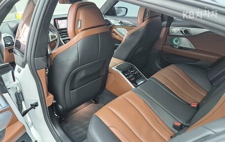 BMW 8 серия, 2025 год, 13 800 000 рублей, 14 фотография