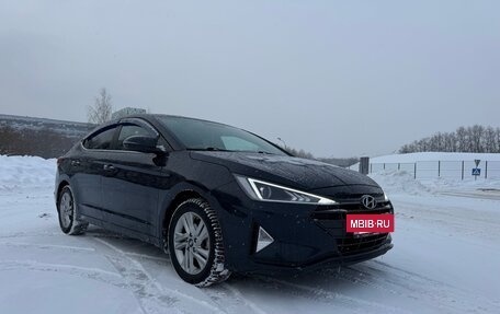 Hyundai Elantra VI рестайлинг, 2019 год, 1 650 000 рублей, 2 фотография