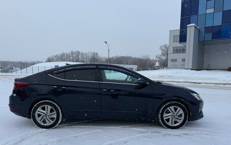 Hyundai Elantra VI рестайлинг, 2019 год, 1 650 000 рублей, 17 фотография