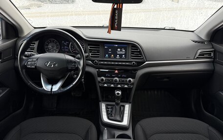 Hyundai Elantra VI рестайлинг, 2019 год, 1 650 000 рублей, 32 фотография