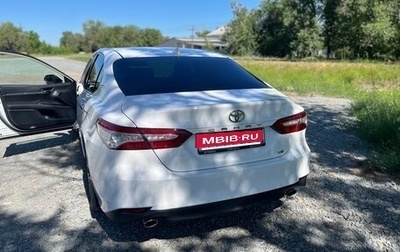 Toyota Camry, 2018 год, 2 900 000 рублей, 1 фотография