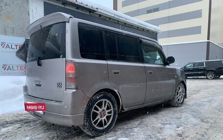 Toyota bB I рестайлинг, 2002 год, 250 000 рублей, 2 фотография