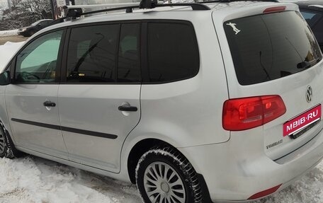 Volkswagen Touran III, 2012 год, 980 000 рублей, 8 фотография