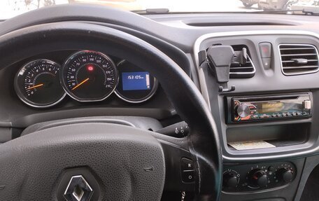 Renault Sandero II рестайлинг, 2017 год, 870 000 рублей, 2 фотография