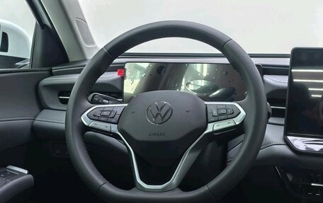 Volkswagen Lavida, 2025 год, 1 650 000 рублей, 7 фотография