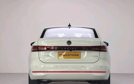 Volkswagen Lavida, 2025 год, 1 650 000 рублей, 5 фотография