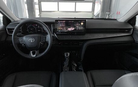 Toyota Camry, 2025 год, 4 899 900 рублей, 9 фотография