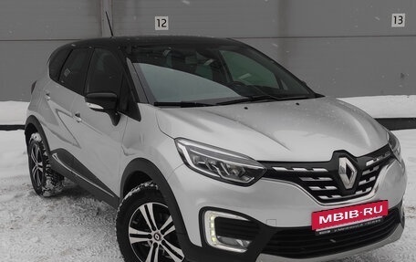 Renault Kaptur I рестайлинг, 2020 год, 1 499 000 рублей, 3 фотография