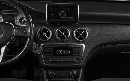 Mercedes-Benz A-Класс, 2013 год, 1 395 000 рублей, 15 фотография