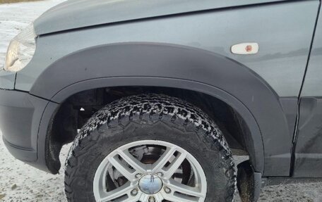 Chevrolet Niva I рестайлинг, 2015 год, 740 000 рублей, 8 фотография