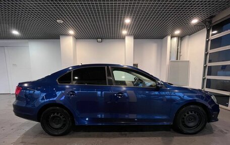 Volkswagen Jetta VI, 2015 год, 797 000 рублей, 2 фотография