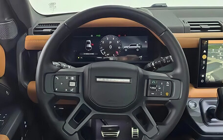 Land Rover Defender II, 2024 год, 12 015 000 рублей, 5 фотография