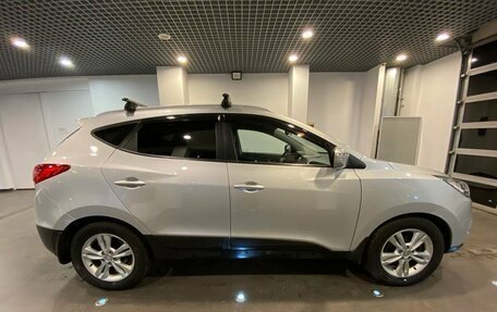 Hyundai ix35 I рестайлинг, 2013 год, 1 245 000 рублей, 2 фотография