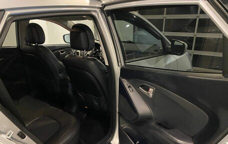 Hyundai ix35 I рестайлинг, 2013 год, 1 245 000 рублей, 26 фотография