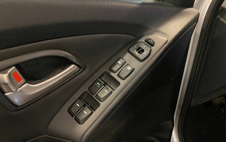 Hyundai ix35 I рестайлинг, 2013 год, 1 245 000 рублей, 22 фотография