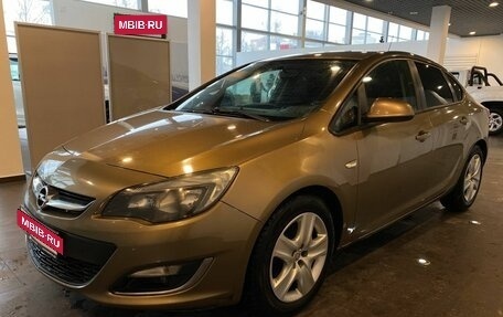 Opel Astra J, 2013 год, 588 000 рублей, 7 фотография