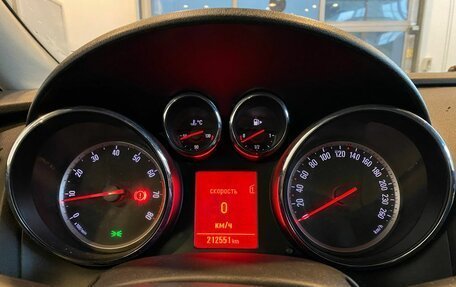 Opel Astra J, 2013 год, 588 000 рублей, 11 фотография