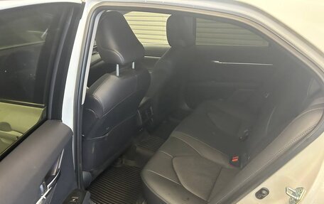 Toyota Camry, 2022 год, 3 600 000 рублей, 9 фотография