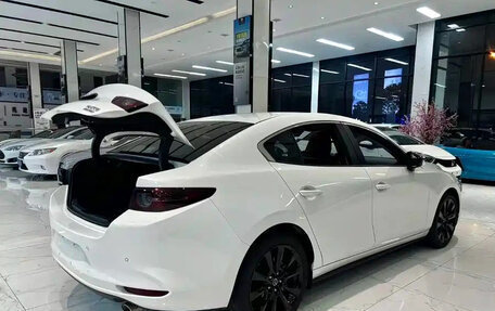 Mazda 3, 2022 год, 1 826 911 рублей, 7 фотография