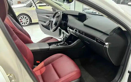 Mazda 3, 2022 год, 1 826 911 рублей, 9 фотография