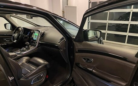 Renault Espace V рестайлинг, 2018 год, 2 135 000 рублей, 26 фотография