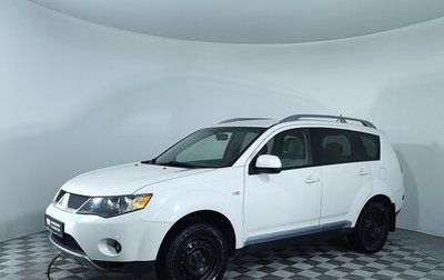 Mitsubishi Outlander III рестайлинг 3, 2007 год, 927 000 рублей, 1 фотография