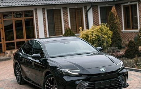 Toyota Camry, 2024 год, 4 240 000 рублей, 3 фотография