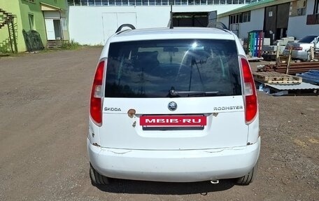 Skoda Roomster, 2014 год, 98 000 рублей, 3 фотография