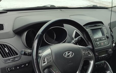 Hyundai ix35 I рестайлинг, 2015 год, 1 300 000 рублей, 5 фотография