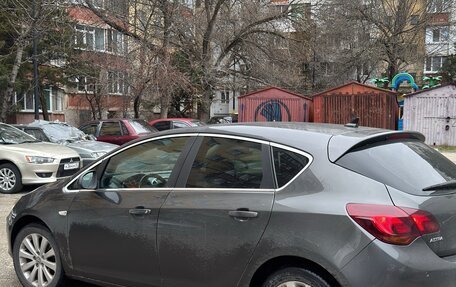 Opel Astra J, 2010 год, 650 000 рублей, 4 фотография