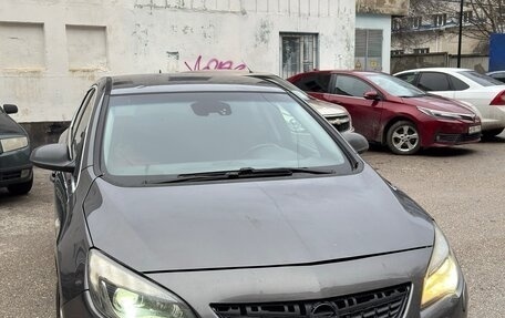 Opel Astra J, 2010 год, 650 000 рублей, 2 фотография