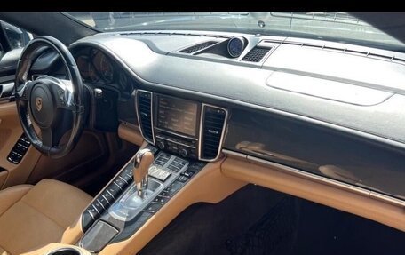 Porsche Panamera II рестайлинг, 2016 год, 2 700 000 рублей, 4 фотография