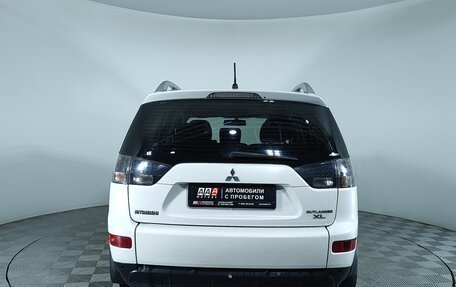 Mitsubishi Outlander III рестайлинг 3, 2007 год, 927 000 рублей, 5 фотография