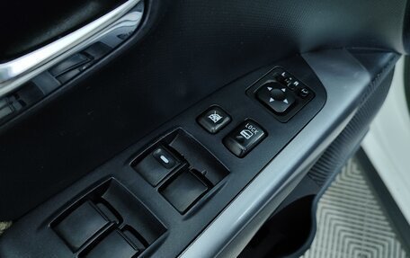 Mitsubishi Outlander III рестайлинг 3, 2007 год, 927 000 рублей, 9 фотография