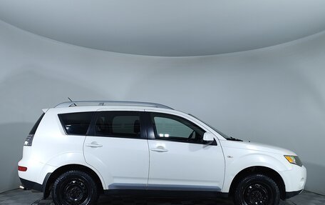 Mitsubishi Outlander III рестайлинг 3, 2007 год, 927 000 рублей, 7 фотография