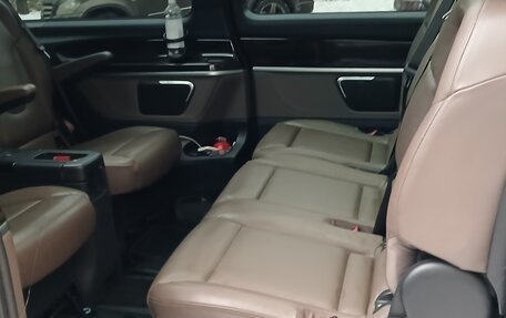 Mercedes-Benz V-Класс, 2020 год, 5 800 000 рублей, 6 фотография