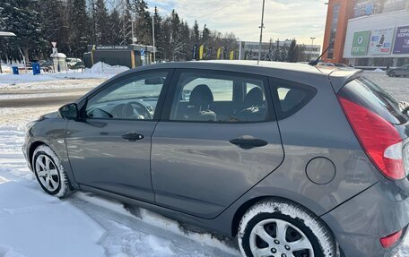 Hyundai Solaris II рестайлинг, 2012 год, 750 000 рублей, 9 фотография