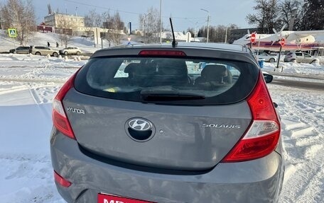 Hyundai Solaris II рестайлинг, 2012 год, 750 000 рублей, 10 фотография