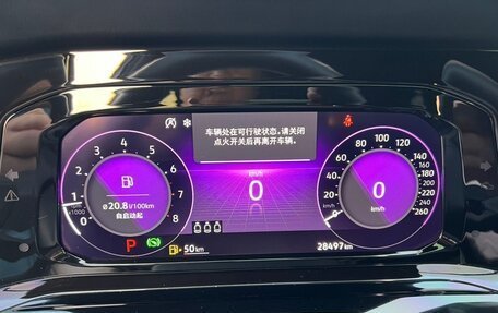 Volkswagen Golf VIII, 2021 год, 2 140 000 рублей, 10 фотография