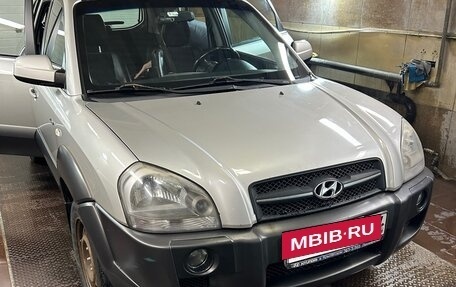 Hyundai Tucson III, 2006 год, 630 000 рублей, 9 фотография