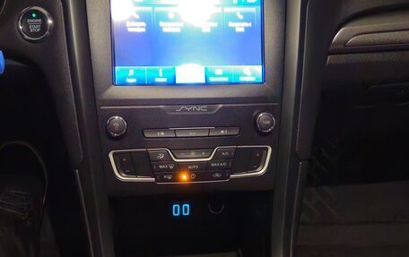 Ford Fusion (North America) II, 2019 год, 1 300 000 рублей, 6 фотография