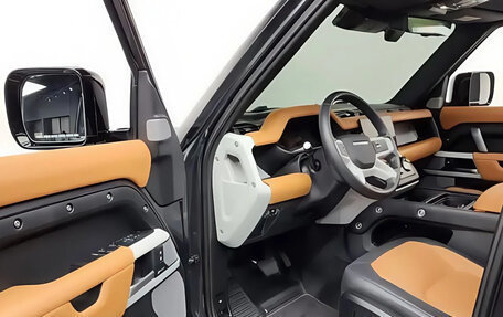 Land Rover Defender II, 2024 год, 11 435 000 рублей, 3 фотография