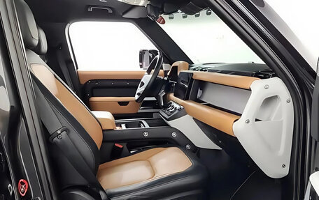 Land Rover Defender II, 2024 год, 11 435 000 рублей, 12 фотография