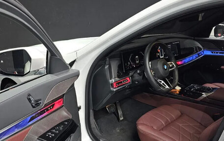 BMW 7 серия, 2024 год, 14 980 000 рублей, 9 фотография