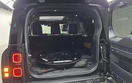 Land Rover Defender II, 2023 год, 10 220 000 рублей, 19 фотография